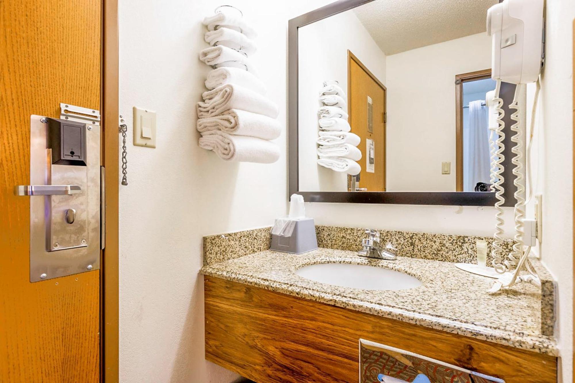 Super Sleep Inn By Oyo I-80 Princeton Bagian luar foto